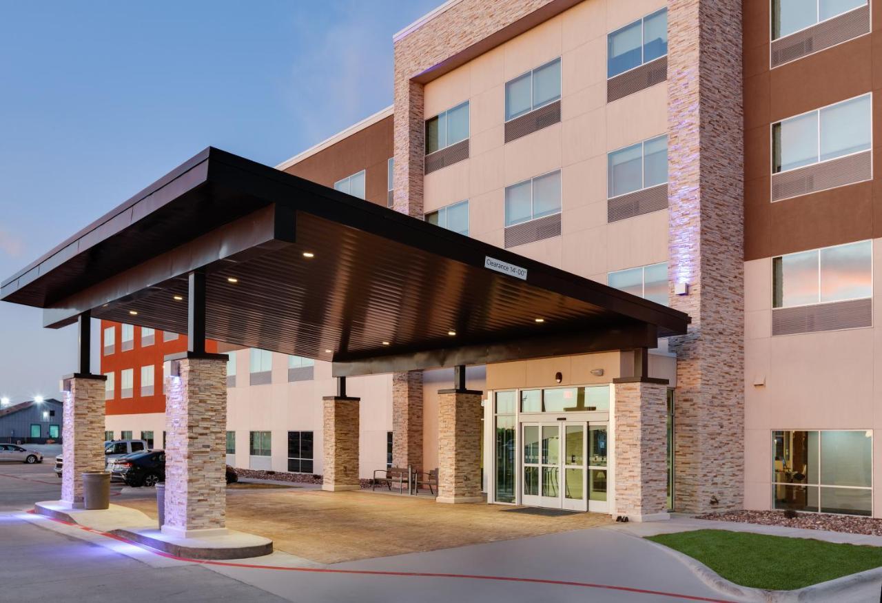 Holiday Inn Express - Kermit By Ihg Exterior photo