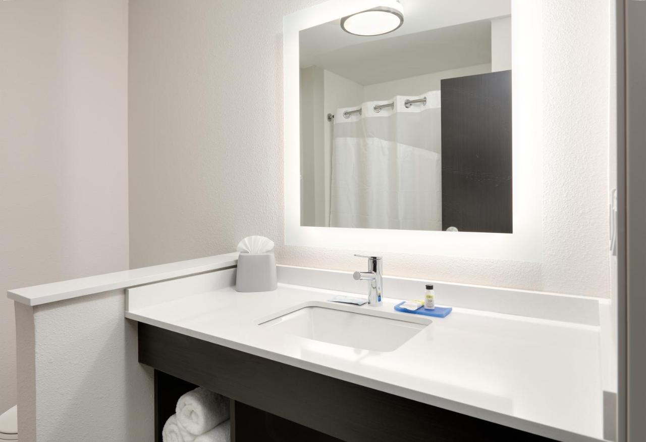 Holiday Inn Express - Kermit By Ihg Exterior photo